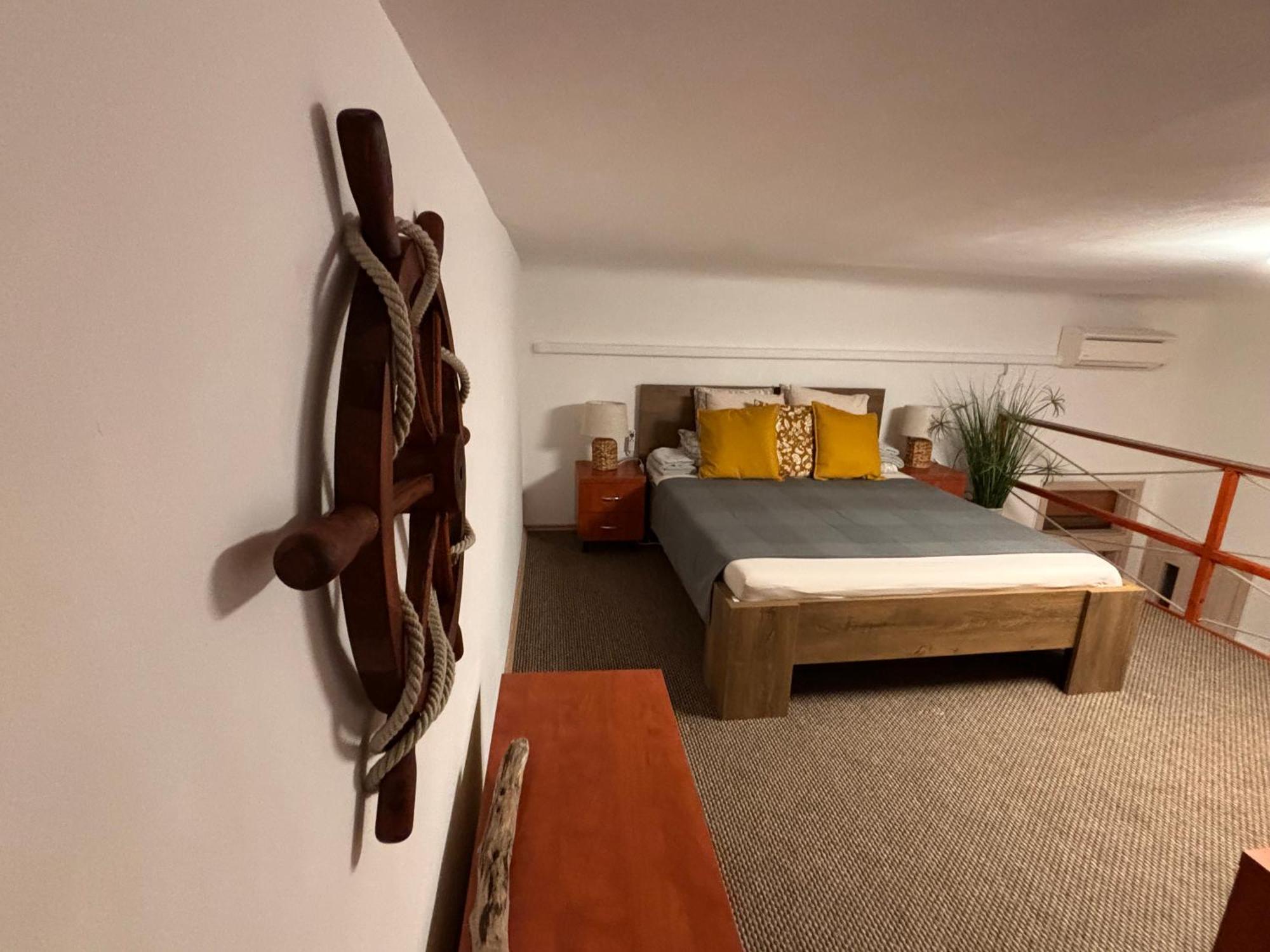 Goldcentral Apartment Danube Budapest Exterior foto