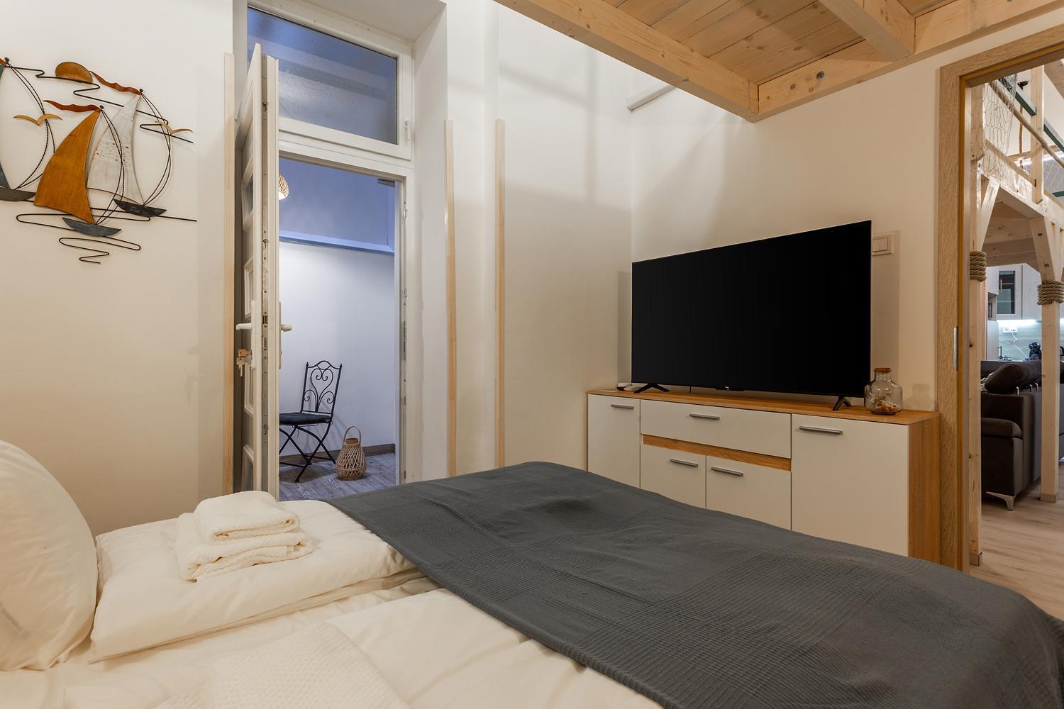 Goldcentral Apartment Danube Budapest Exterior foto